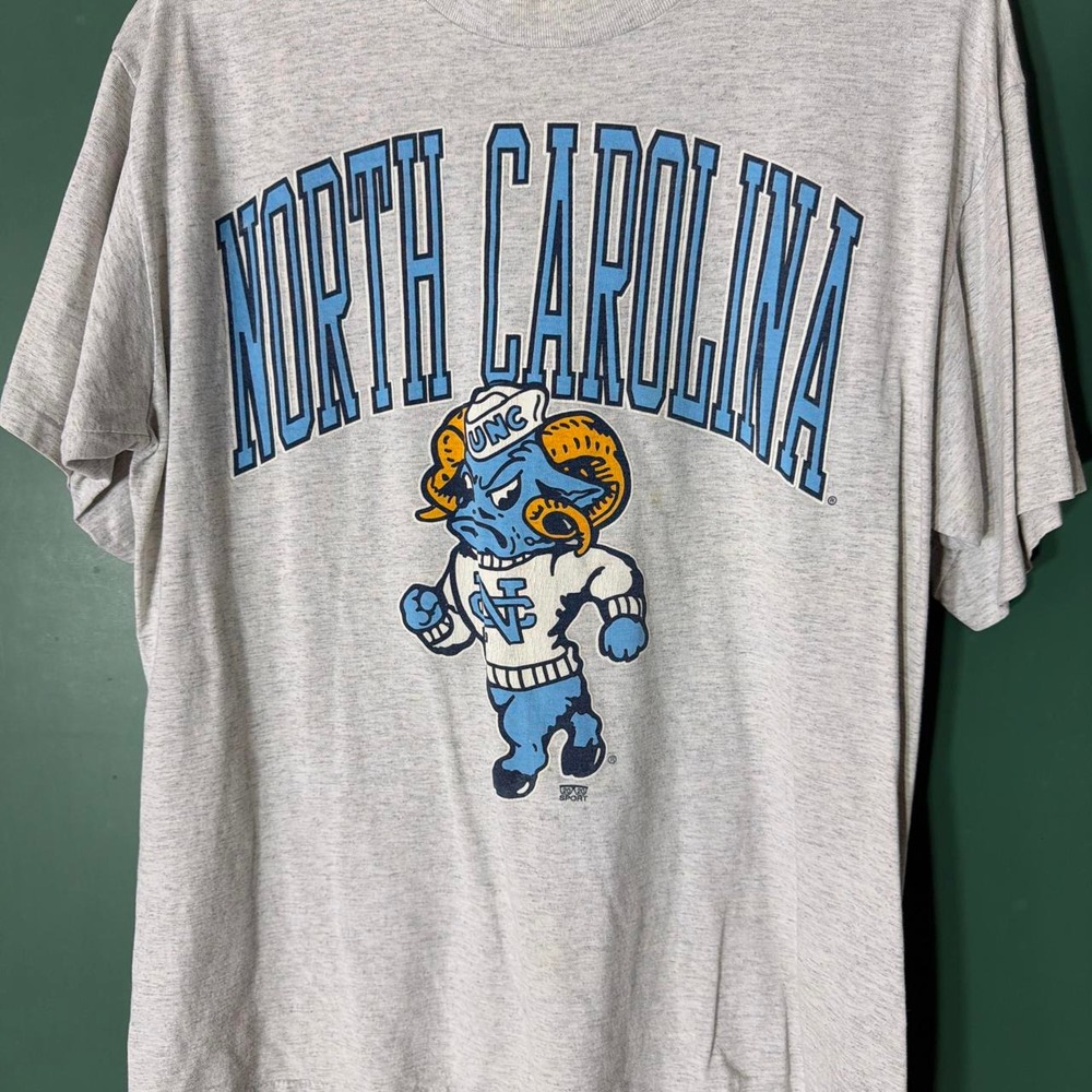 Vintage 90s North Carolina Tar Heels T Shirt XL Gray 2020 Sport Ram Mascot UNC
